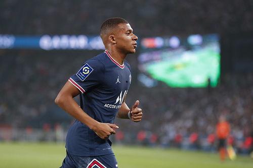 尼克杨被队友爆料了吗视频,尼克杨队友爆料视频引发热议  第2张